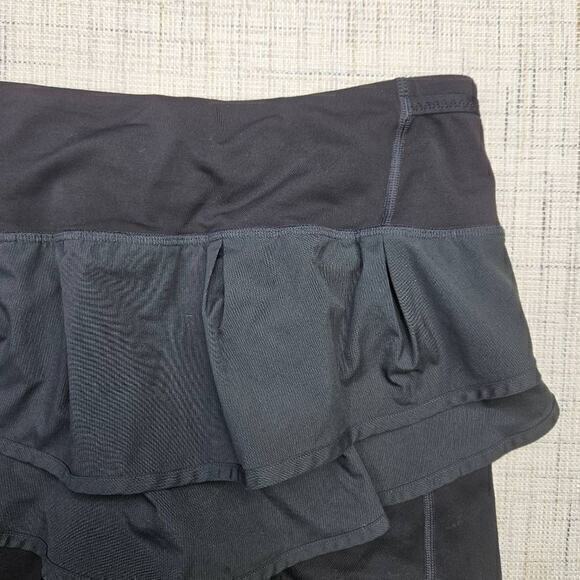 LuluLemon Run Speed Squat Skirt Zipper Pocket Size 6 - Picture 4 of 9
